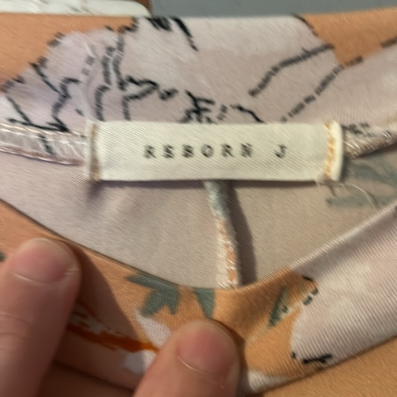 Ladies, long maxi dress, short sleeve peachy orange color with flowers, a medium - Picture 4 of 4